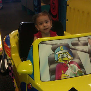 Meet your Posher, Yareli